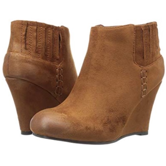 Comfortable Wedge Heel Bootie Oil Finish Ankle - Picture 3 of 9